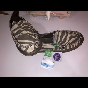 Zebra print sanuk